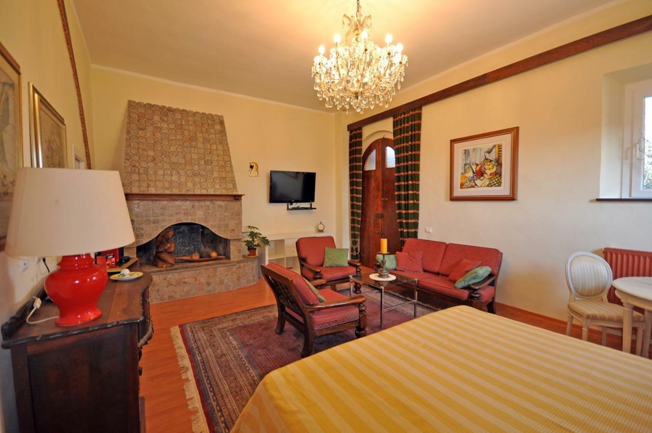 La Stanza Del Podere Isabella Hotel San Vincenzo Exterior foto
