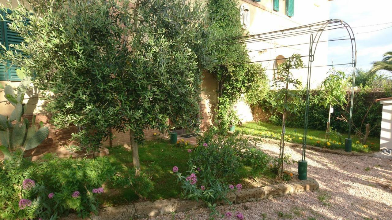 La Stanza Del Podere Isabella Hotel San Vincenzo Exterior foto